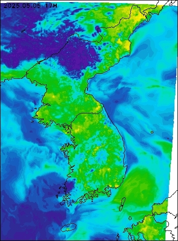 2025-05-05 17 : 00