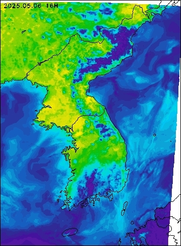 2025-05-06 16 : 00