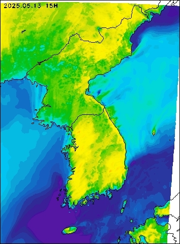 2025-05-13 15 : 00