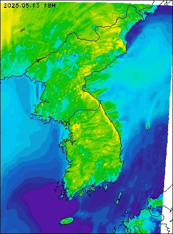 2025-05-13 18 : 00