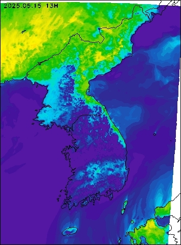 2025-05-15 13 : 00