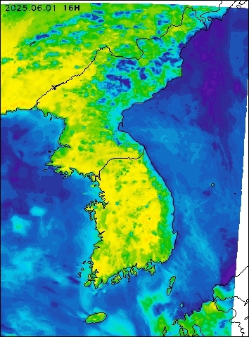 2025-06-01 16 : 00
