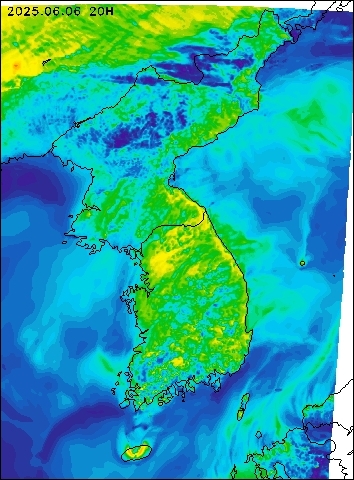 2025-06-06 20 : 00