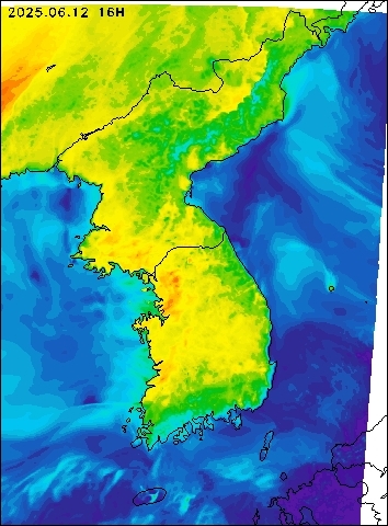 2025-06-12 16 : 00