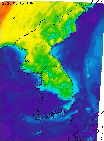2025-06-13 16 : 00