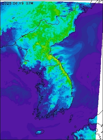 2025-06-19 07 : 00