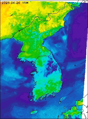 2025-06-26 15 : 00