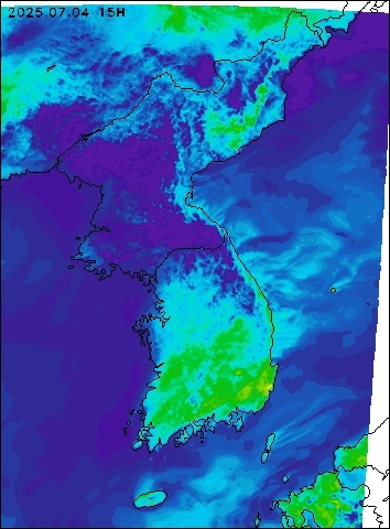 2025-07-04 15 : 00