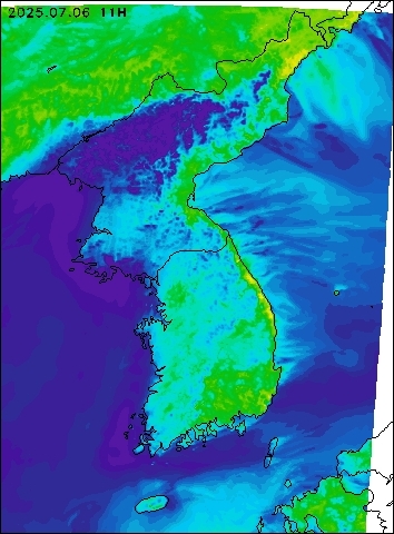 2025-07-06 11 : 00