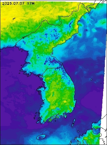 2025-07-07 17 : 00