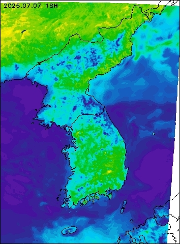 2025-07-07 18 : 00
