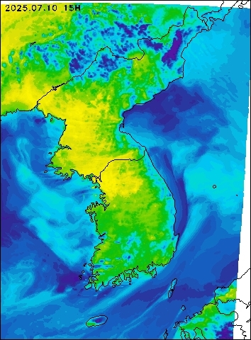 2025-07-10 15 : 00