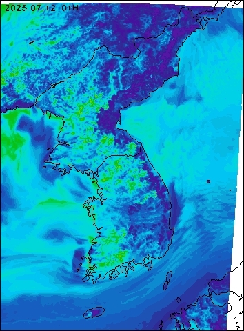 2025-07-12 01 : 00