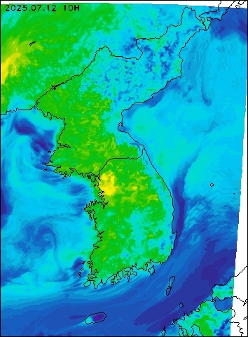 2025-07-12 10 : 00