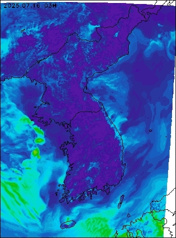 2025-07-16 03 : 00