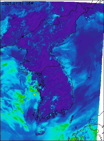 2025-07-16 05 : 00