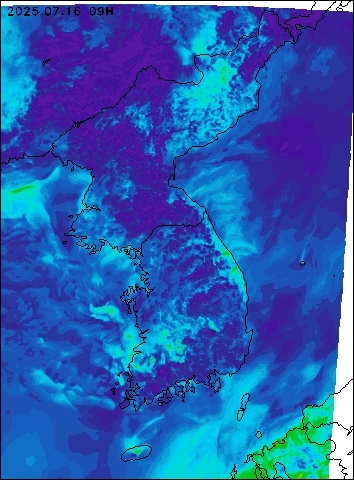 2025-07-16 09 : 00