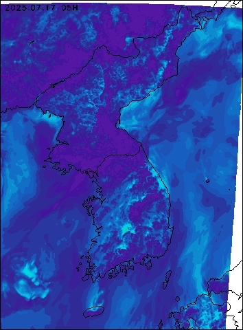 2025-07-17 05 : 00