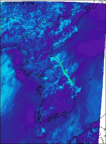 2025-07-18 21 : 00