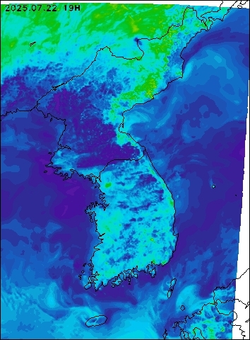 2025-07-22 19 : 00