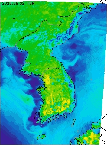 2025-08-02 15 : 00