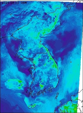2025-08-03 08 : 00