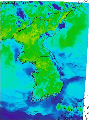 2025-08-07 16 : 00