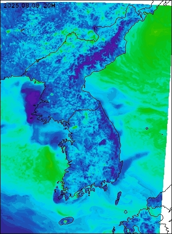 2025-08-08 20 : 00