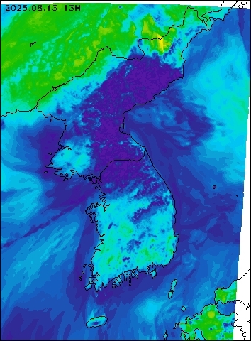 2025-08-13 13 : 00
