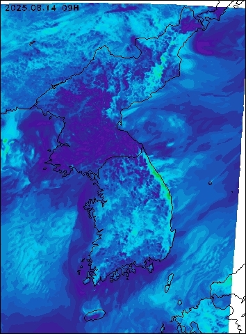 2025-08-14 09 : 00