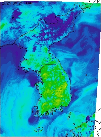 2025-08-21 16 : 00