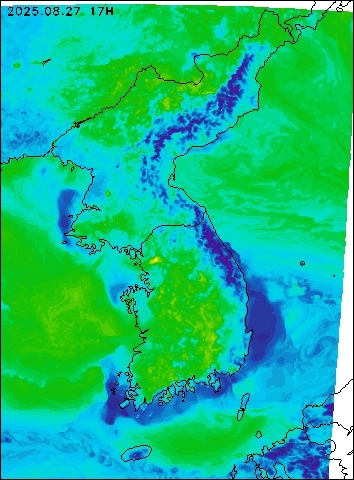 2025-08-27 17 : 00