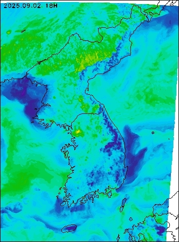 2025-09-02 18 : 00