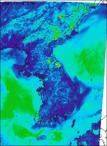 2025-09-02 23 : 00