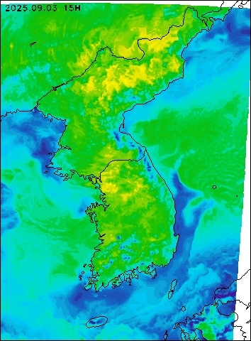 2025-09-03 15 : 00