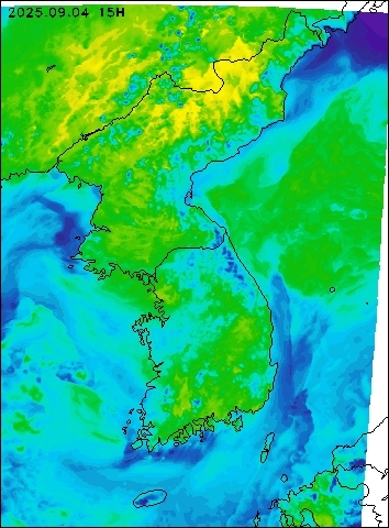 2025-09-04 15 : 00