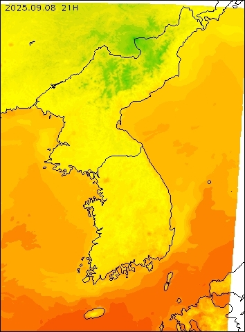 2025-09-08 21 : 00