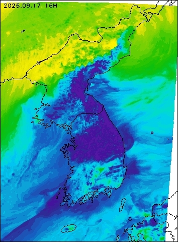 2025-09-17 16 : 00