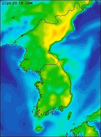 2026-05-18 09 : 00