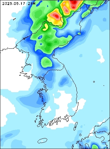 2025-05-17 21 : 00