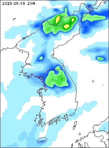 2025-05-19 21 : 00