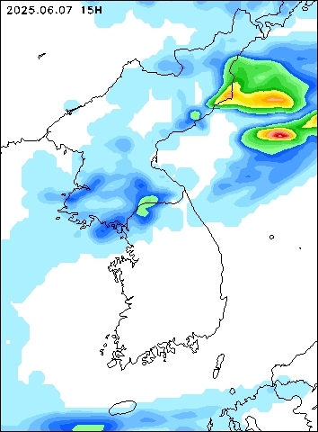 2025-06-07 15 : 00