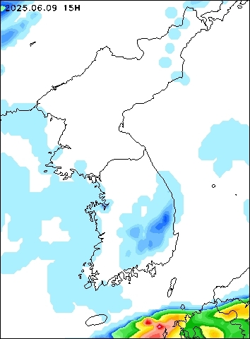 2025-06-09 15 : 00