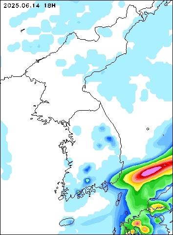 2025-06-14 18 : 00