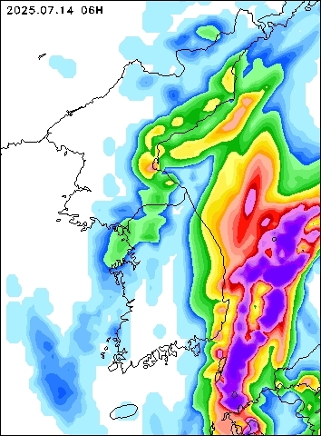2025-07-14 06 : 00