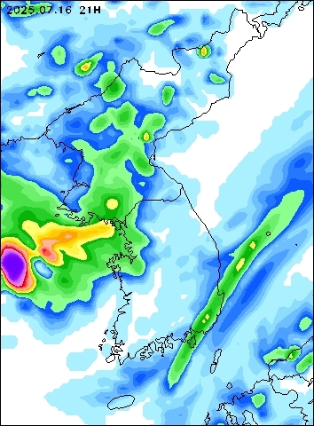 2025-07-16 21 : 00