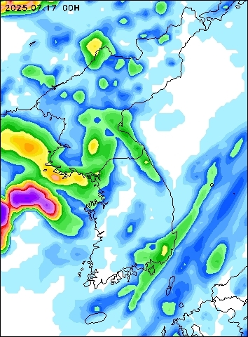 2025-07-17 00 : 00