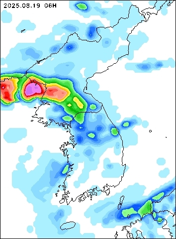2025-08-19 06 : 00
