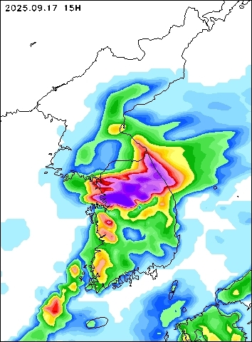 2025-09-17 15 : 00