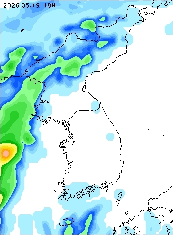 2026-05-19 18 : 00
